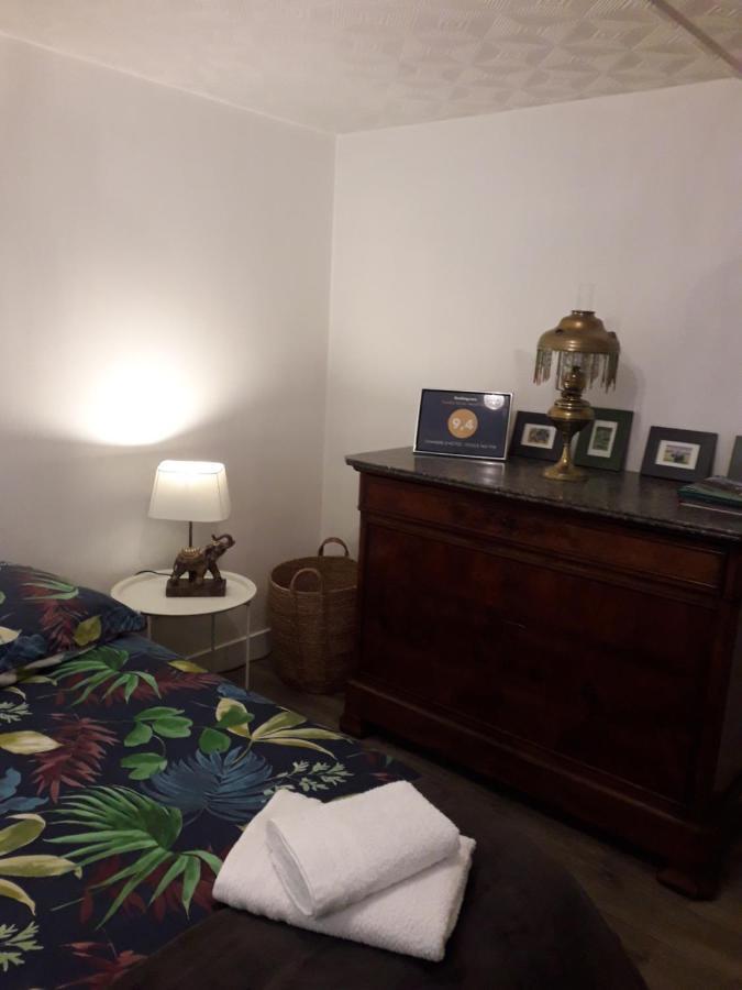 Chambre D'Hotes - Douce Nui-The ヴェルヌイエ エクステリア 写真